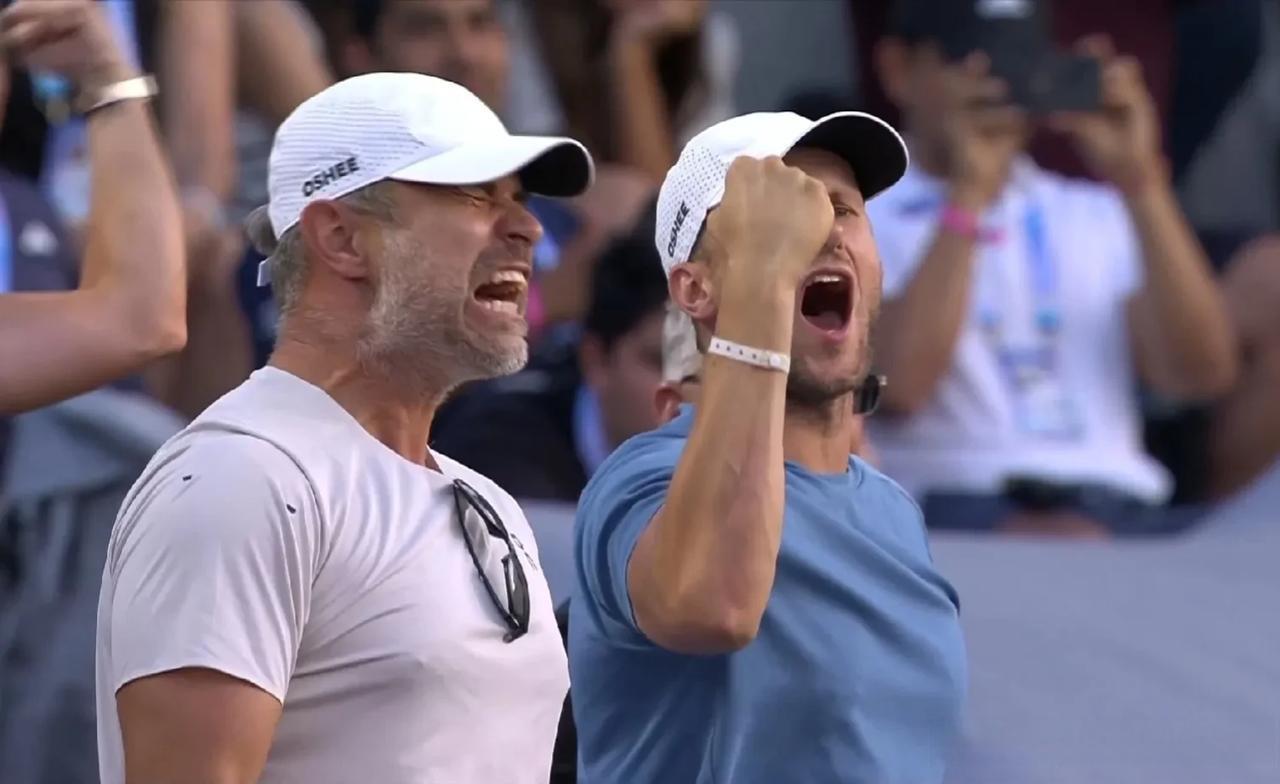 蒙特卡洛大师赛翻盘年终总决赛，梅德韦杰夫统治全场