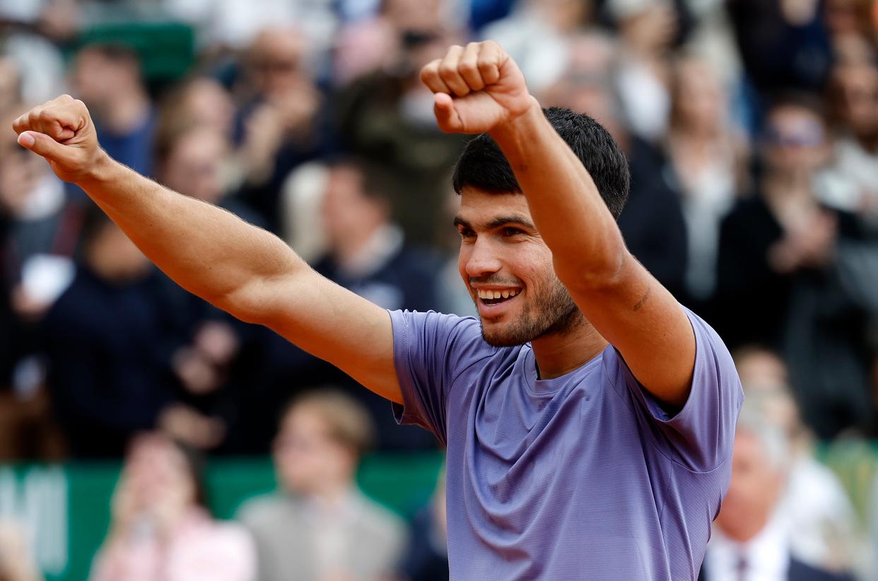 温网轻取蒙特卡洛大师赛，阿尔卡拉斯点燃赛场