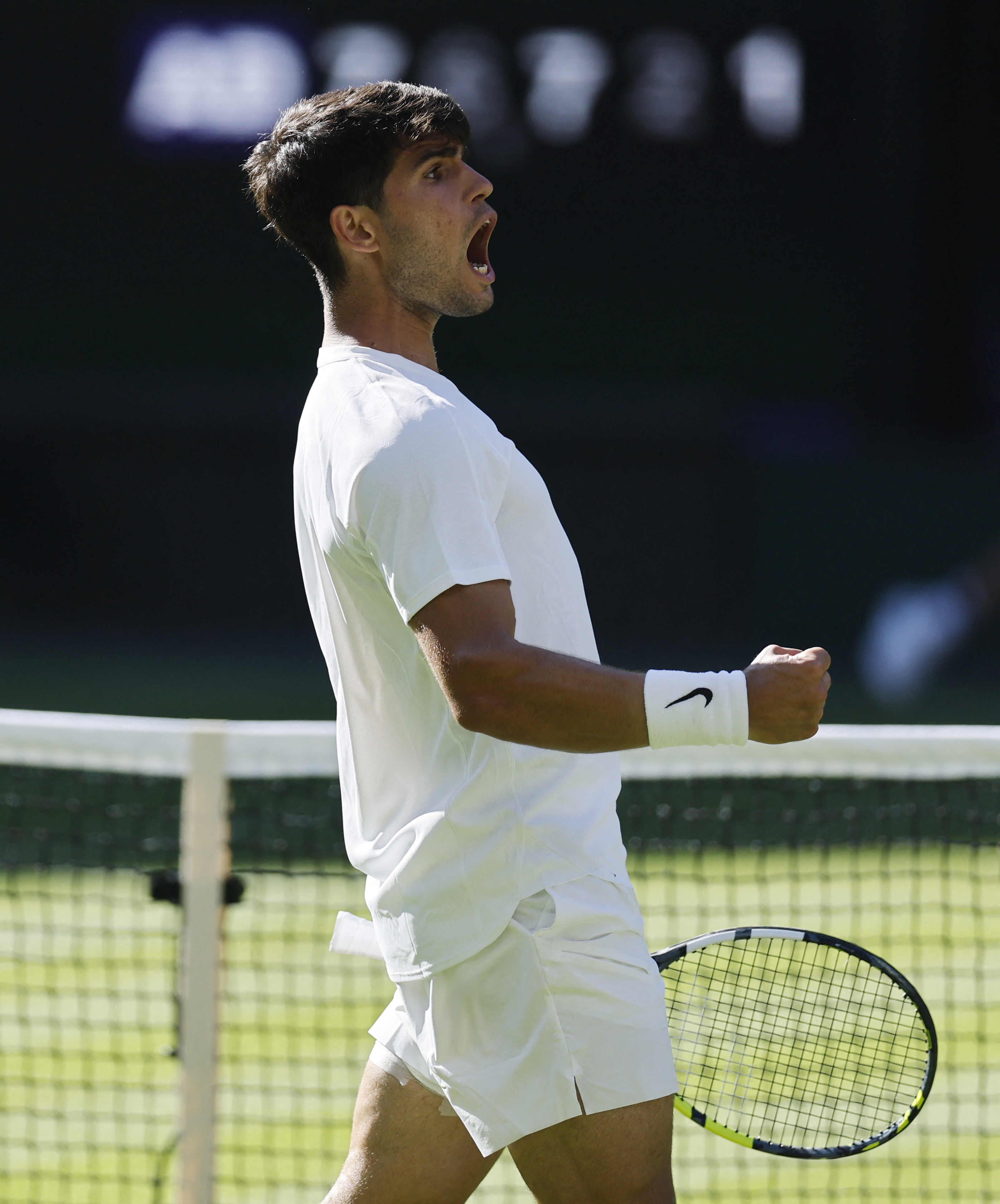 温网轻取蒙特卡洛大师赛，阿尔卡拉斯点燃赛场