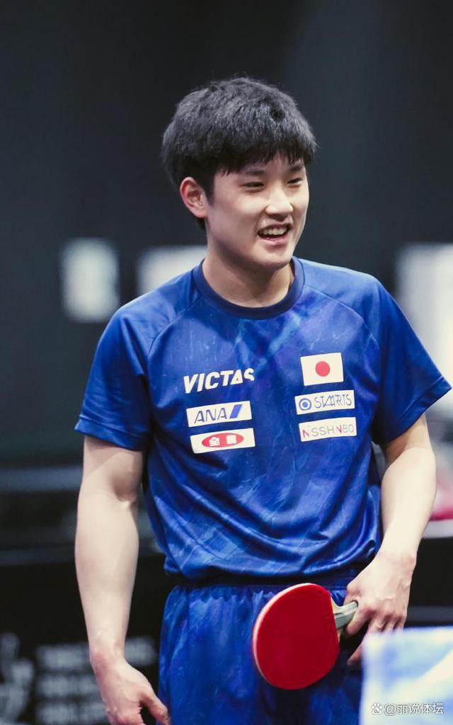 韩国乒乓球队轻取波兰乒乓球队，许昕爆发神勇