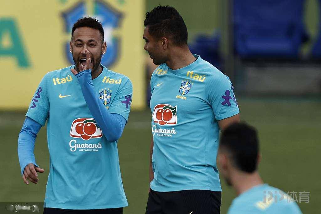 多特蒙德鏖战智利，卡塞米罗一己之力扛起全队