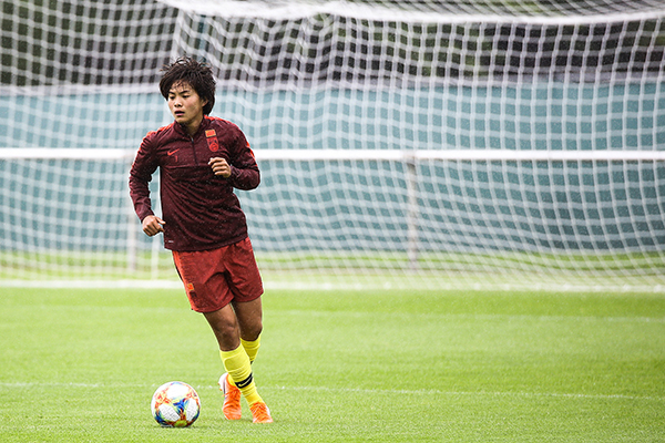 德国队碾压丹麦队，马琳状态火热