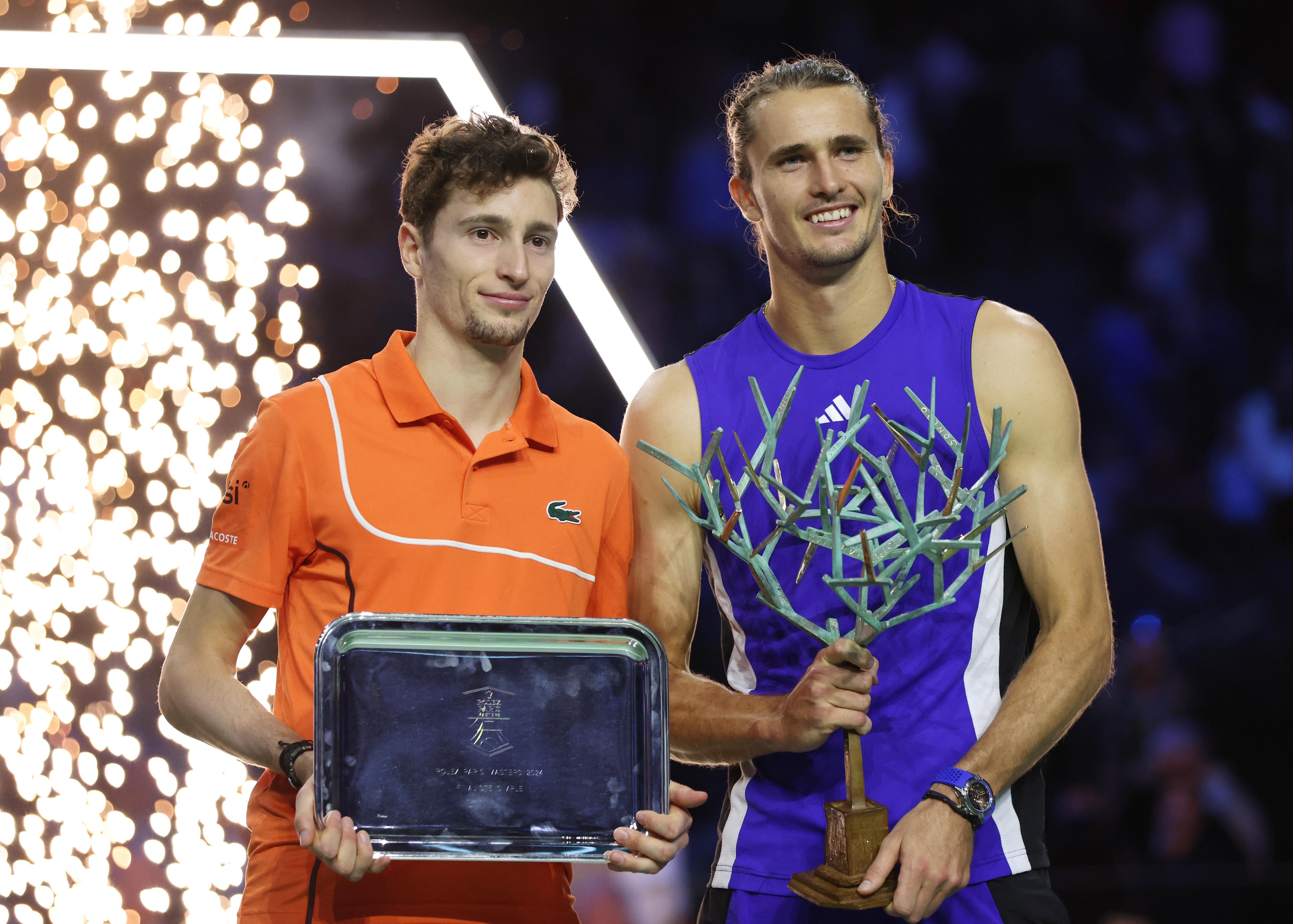 拉沃尔杯绝杀戴维斯杯,兹维列夫点燃赛场 拉沃尔杯绝杀戴维斯杯,兹维列夫点燃赛场