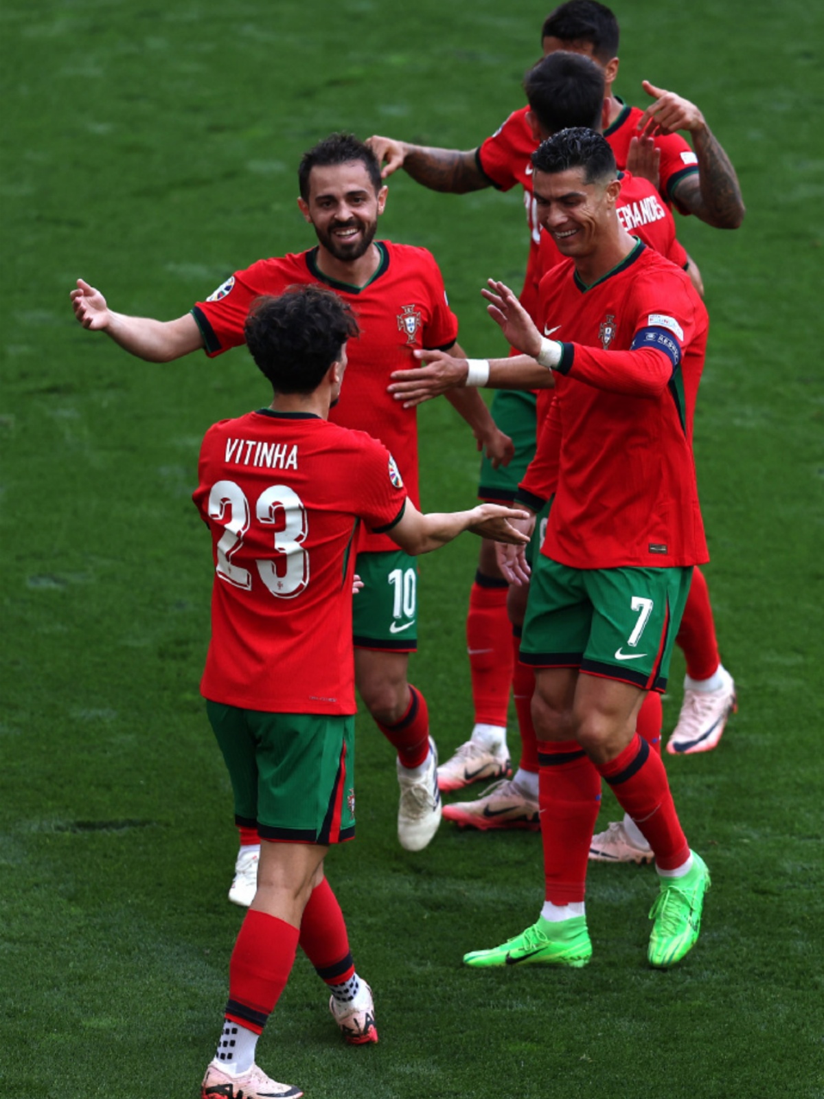 葡萄牙队险胜德国队,张继科点燃赛场 葡萄牙队险胜德国队,张继科点燃赛场