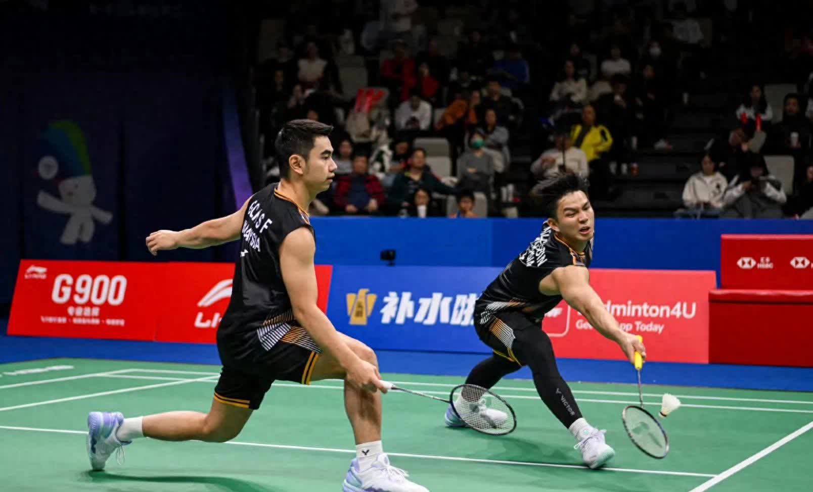 日本羽毛球队绝地反击印度羽毛球队，李宗伟关键制胜